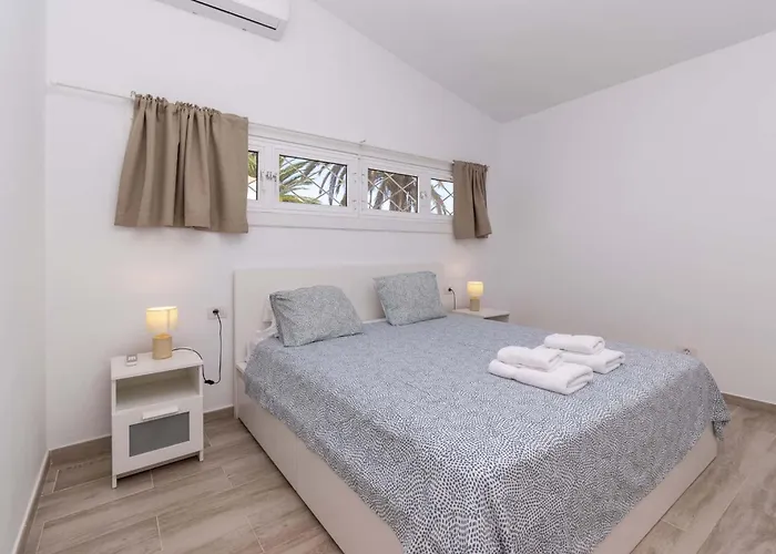 Salome With Private Heated Pool