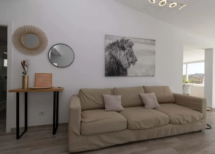 Villa Salome With Private Heated Pool *