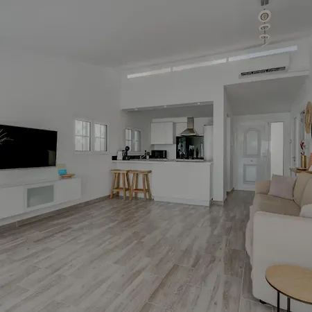 Villa Salome With Private Heated Pool