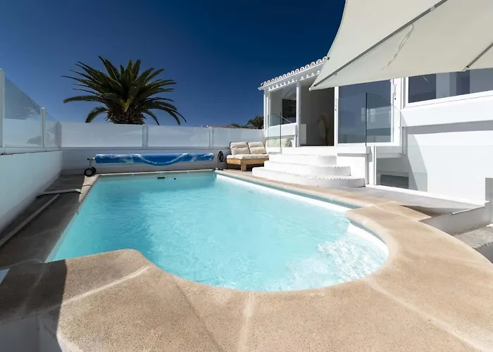 Βίλα Salome With Private Heated Pool Chayofa