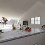 Salome With Private Heated Pool Vila *